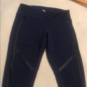 Alo yoga leggings